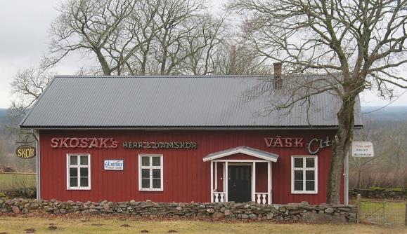 5 Maj 15 Vårutflykt till Wallanders Nostalgimuseum och därefter lunch på Osterian i Falköping Vilske-Kleva gamla Missionshus har förvandlats till ett