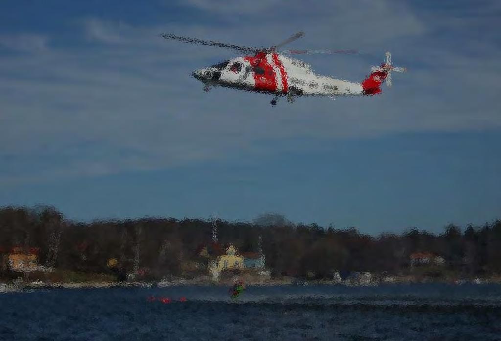 Säkerheten Alla måste tänka på säkerheten Vi har stora vana vid båt och sjöliv och har tydliga rutiner Följ alltid instruktioner och hjälp varandra Alla får en flytväst som är obligatorisk att