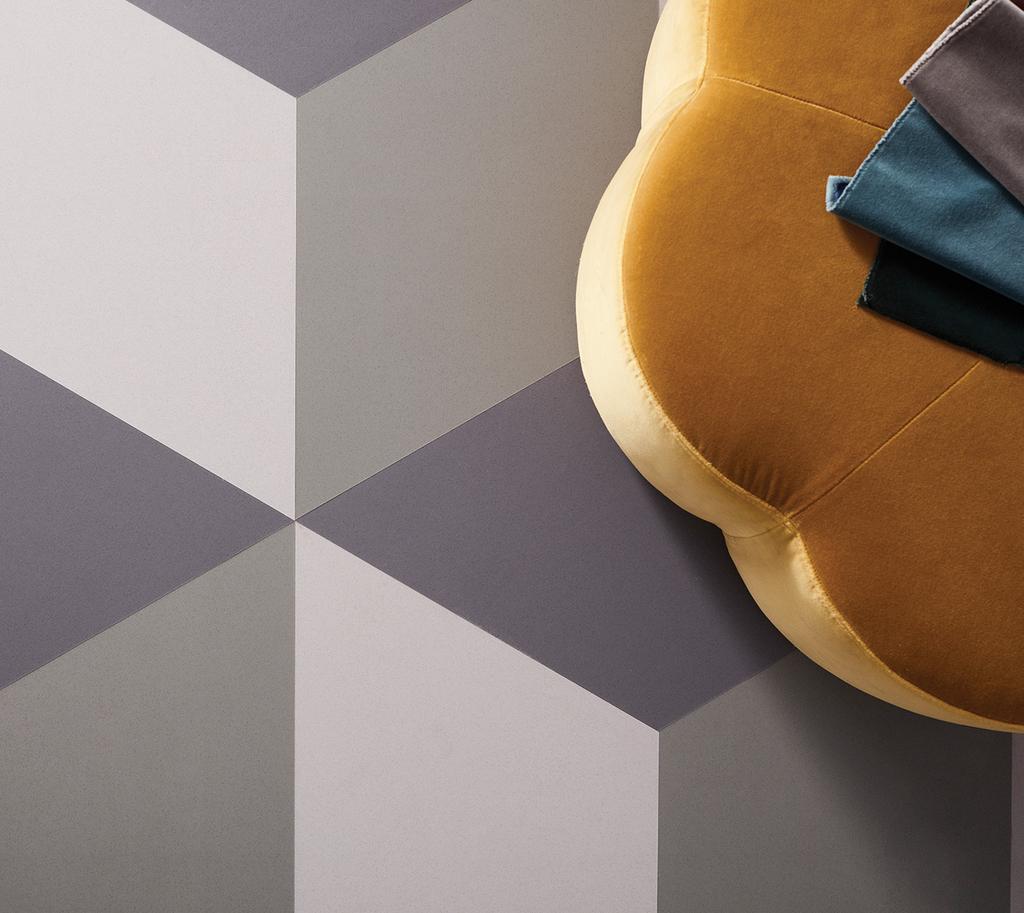 Golvmässigt ser vi flera av Tarketts golv där olika mönsterbilder skapar just den nyfikna stil som Eclectic Home bygger på.