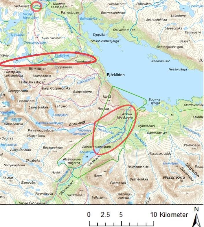 Norr om Kuokkel ligger Sveriges nordligaste nationalpark Vadvetjåkka som också ingår i studieområdet.