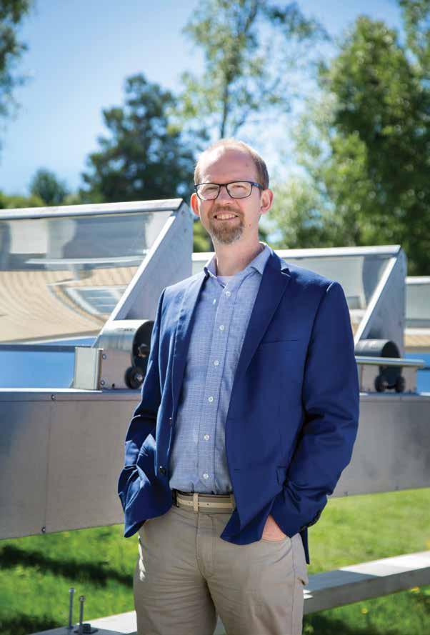 Genom nyrekryteringar och fler externa konsulter skall vi fortsätta öppna marknader genom att skriva avtal med ännu fler regionala partners som är beredda att investera i produktionslinor.