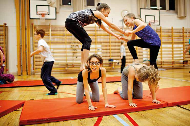 PEDAGOGISK VERKSAMHET Cirkus i skolan Under 2018 har Cirkus Cirkörs pedagogiska verksamhet mött och tränat cirkus med cirka 24 000 barn och ungdomar, vuxna och äldre med eller utan