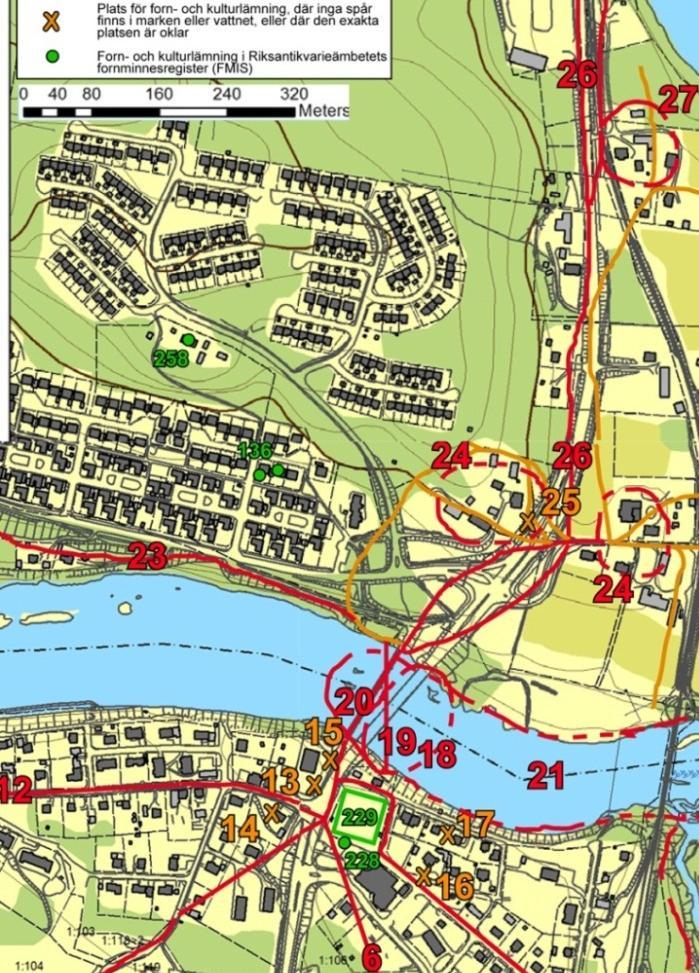 I Njurundabommen strax öster om planområdet ligger den fasta fornlämningen Njurunda kapell (Njurunda 229:1 & 229:2) som utgörs av en kyrkoruin och ödeskyrkogård.