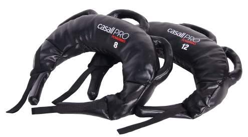 Atlas Bag är tung och menad att motstå droppar men designad för att bli slammad. Levereras ofyllda.