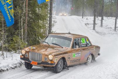 MMC:s VOC-ess Patrik Fredriksson fångad in action på Finnskogsvalsen 2016, där han klippte till med dubbla pallplatser i VOC Mekonomen Rallycup.