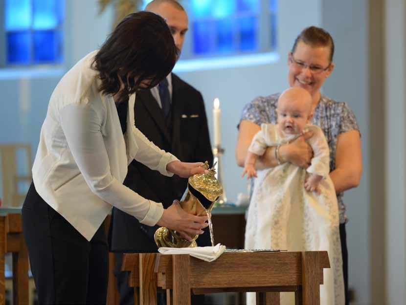 Församlingens grundläggande uppgift Församlingens grundläggande uppgift är att fira gudstjänst, att bedriva undervisning och att utöva diakoni och mission.
