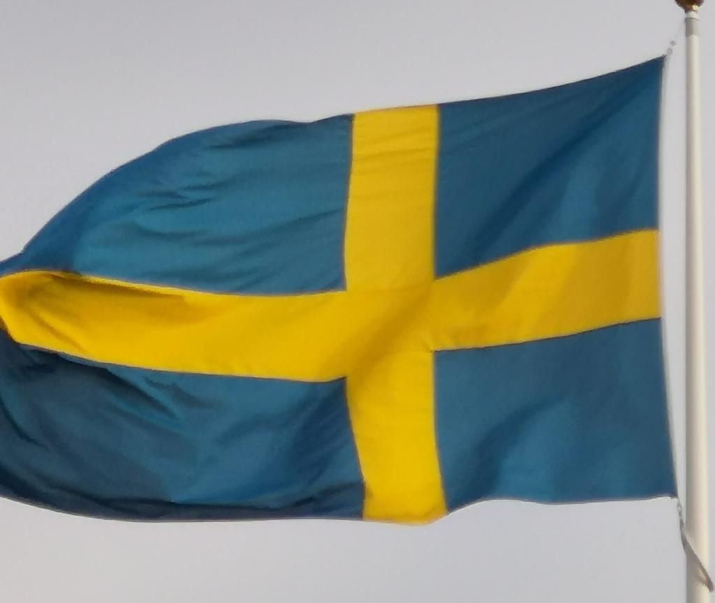 Jag kom till hennes dörr och ringde på dörrklockan c:a 15 minuter utan att någon öppnade.