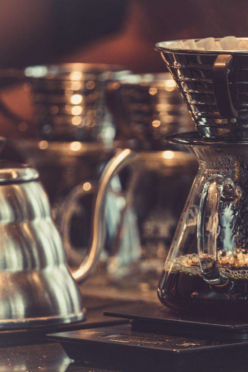 KAFFE DET FINNS STARK EVIDENS FÖR ATT: Kaffe minskar risken för levercancer och livmoderkroppscancer Mer forskning behövs för att kunna ge råd om vilken mängd som ger de gynnsamma effekterna.