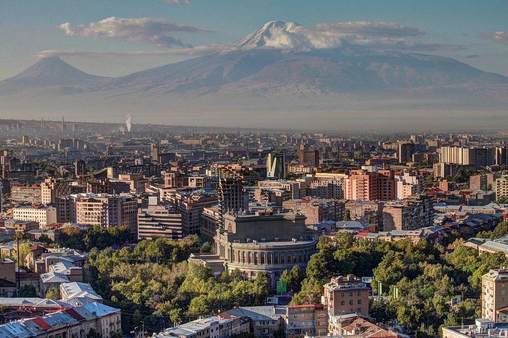 Armenien är en republik.