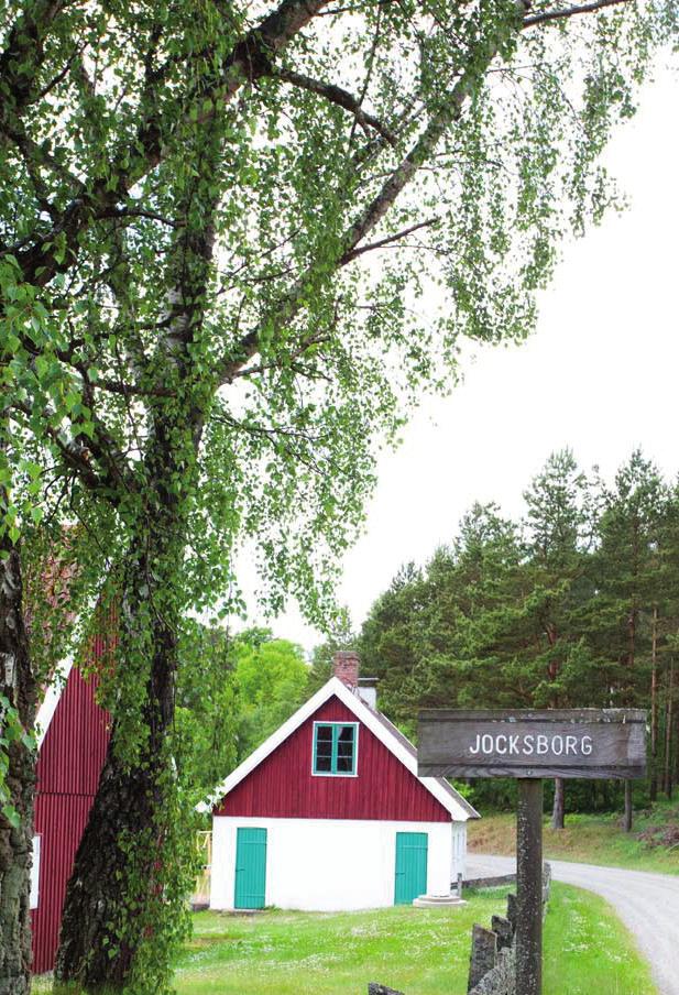 foto: jenny brandt Att kunna ta med sig familj eller vänner ut i naturen och sen få sova bekvämt i fint inredda hus med skogen utanför husknuten och till ett rimligt pris stärker våra strövområden
