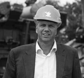 ZX530LCH-6 Vi köper grävmaskiner från Hitachi som erbjuder prisvärda maskiner med toppkvalitet samt en utmärkt eftermarknad och support Phillipe Sogno, General Manager, Scrasa SA SÄNK DIN