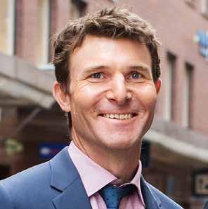 HÖG AKTIVITET OCH NYA SPÄNNANDE PROJEKT Den positiva utvecklingen för Tobin Properties fortsatte under det tredje kvartalet och kulminerade i noteringen av Tobin Properties stam aktie på Nasdaq First
