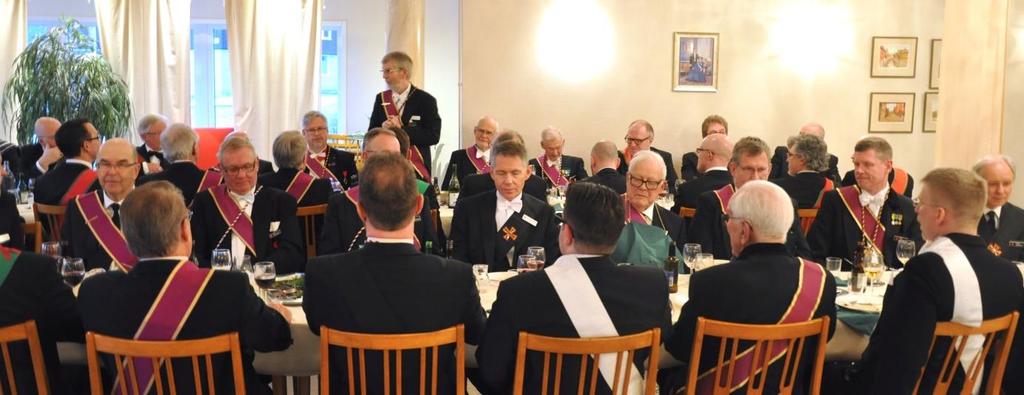 Högtidsdag i S:t Andreaslogen S:t David Söndagen den 12 mars firade S:t David sin högtidsdag i lokalerna på Termometergatan.
