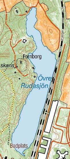 noterades. Djupast förekommande undervattenart var glans-/mattslinke och tre av mossarterna som påträffades på 3,8 meter. Siktdjupet uppmättes till 2,1 meter. 2 3 5 4 6 7 1 Figur 70-72.