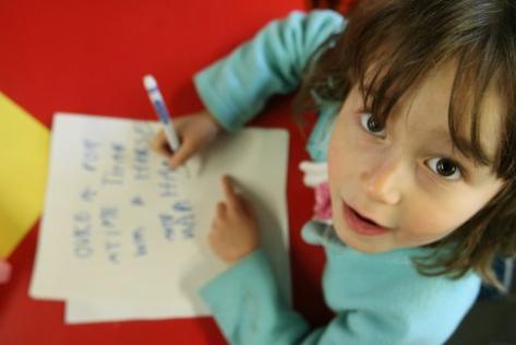 Litet urval citat Maria: Lisa, vi sätter min elev på min sida, och sen spelar du och jag mot henne och ser om vi kan vinna över henne! Moa: Arvid, din elev är ju inte alls lika bra som min.