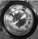 Invacare 1,7 l (M9) cylinder med regulator för kontinuerligt flöde 1.