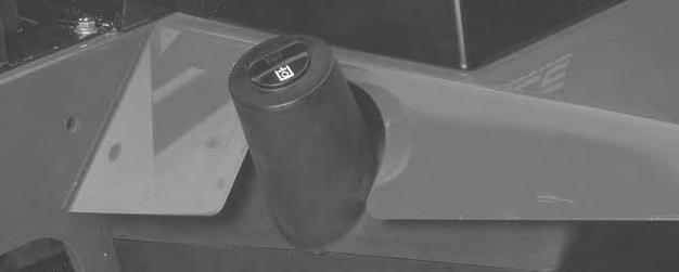 Materialegenskaper: Viskositet, ASTM D445 cst vid 40 C: 55 till 6 cst vid 00 C: 9, till 9,8 Viskositetsindex, ASTM D70 40 5 Flytpunkt, ASTM D97 Branschspecifikationer: -37 C till -45 C API GL 4, AGCO