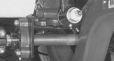 Hydraulolja som tränger in i huden måste opereras bort inom några få timmar av en läkare som är bekant med denna typ av skador. Om detta inte görs kan kallbrand uppstå.