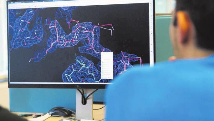 17 Cryo-EM to advance bomedcne Photo: Swedsh Foundaton for Strategc Research ScLfeLab ScLfeLab s a jont enterprse of Swedsh unverstes, that ams to provde frontlne technologes for the Swedsh academc