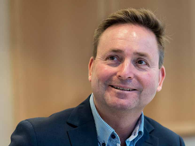 MEDARBETARE TRYGGA LEDARE SKAPAR ENGAGERADE MEDARBETARE LKFs nye HR-chef ser engagerade och nöjda medarbetare som en viktig framgångsfaktor.