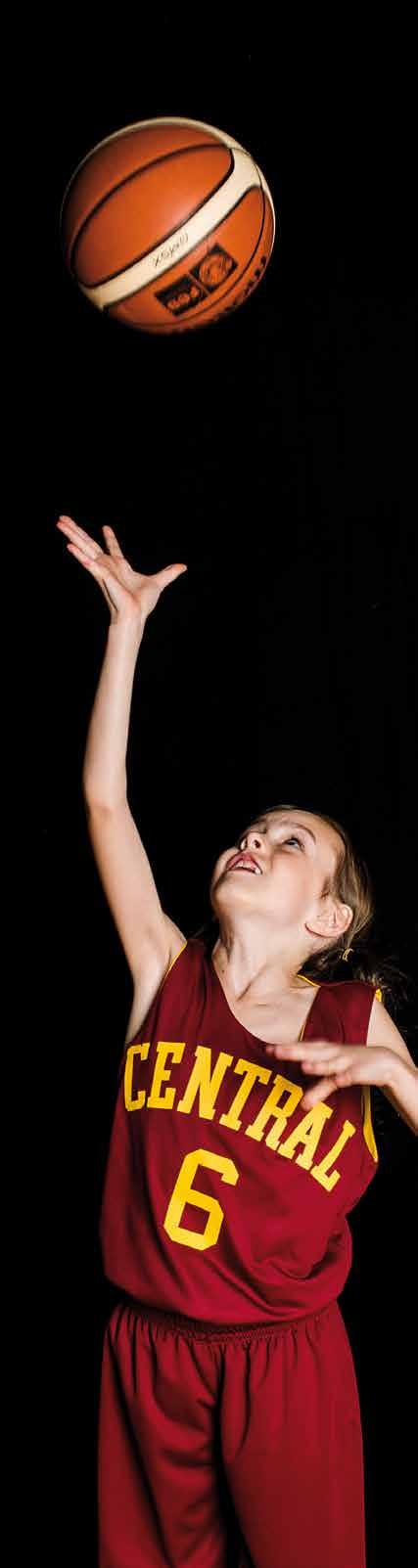 VÅR STIL Att vara förälder i Central Basket Att vara förälder till en basketspelare är både fantastiskt och ibland utmanande.