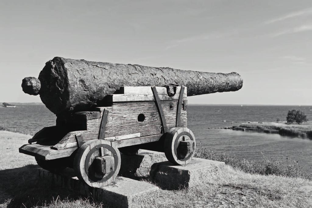 Grundstenarna till Kalmar Slott lades då ett runt befästningstorn, ett kastal, byggdes i slutet av 1100-talet.