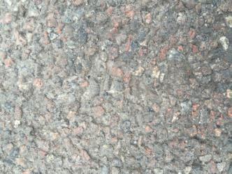 ogräsrensning och högtrycksspolning i kombination med vakuumsugning och byte av igensatt fogmaterial.