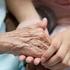 EXAMENSARBETE. Effekter av taktil massage hos personer med smärta orsakat av cancer en litteraturstudie. Emma Jonsson Anne Sandin 2014